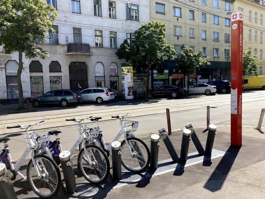 Vienna: Cozy 2-Room Apt. Εξωτερικό φωτογραφία