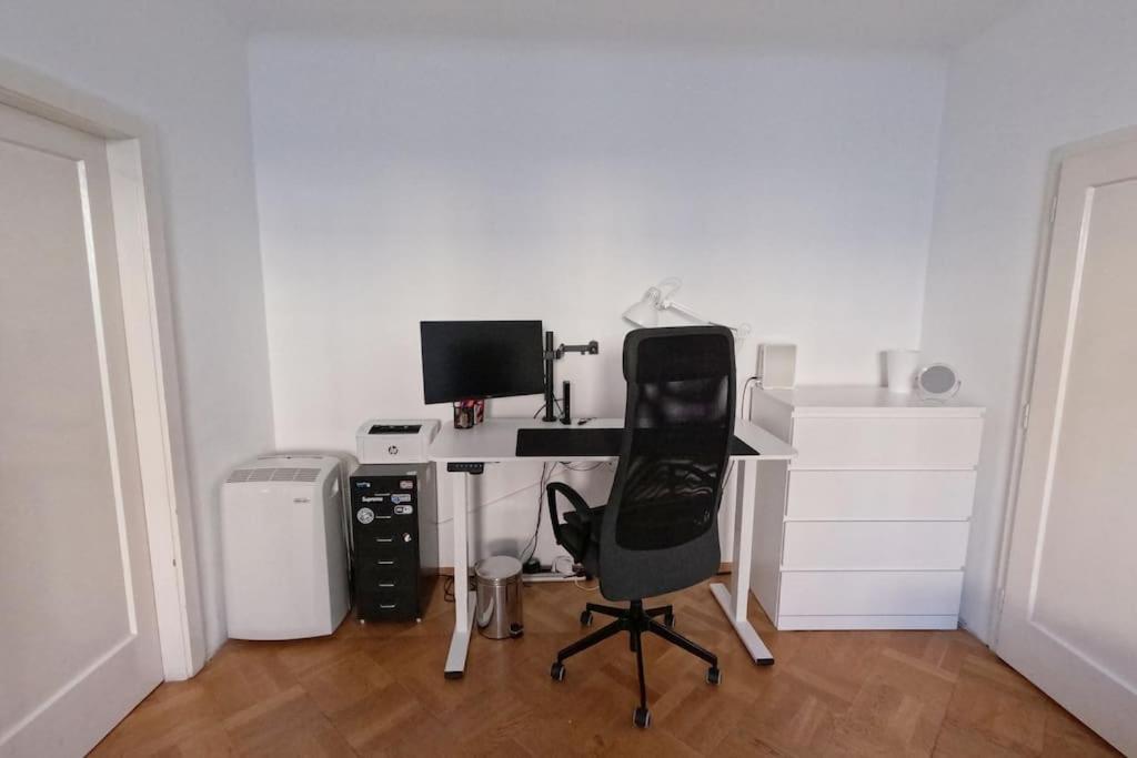Vienna: Cozy 2-Room Apt. Εξωτερικό φωτογραφία