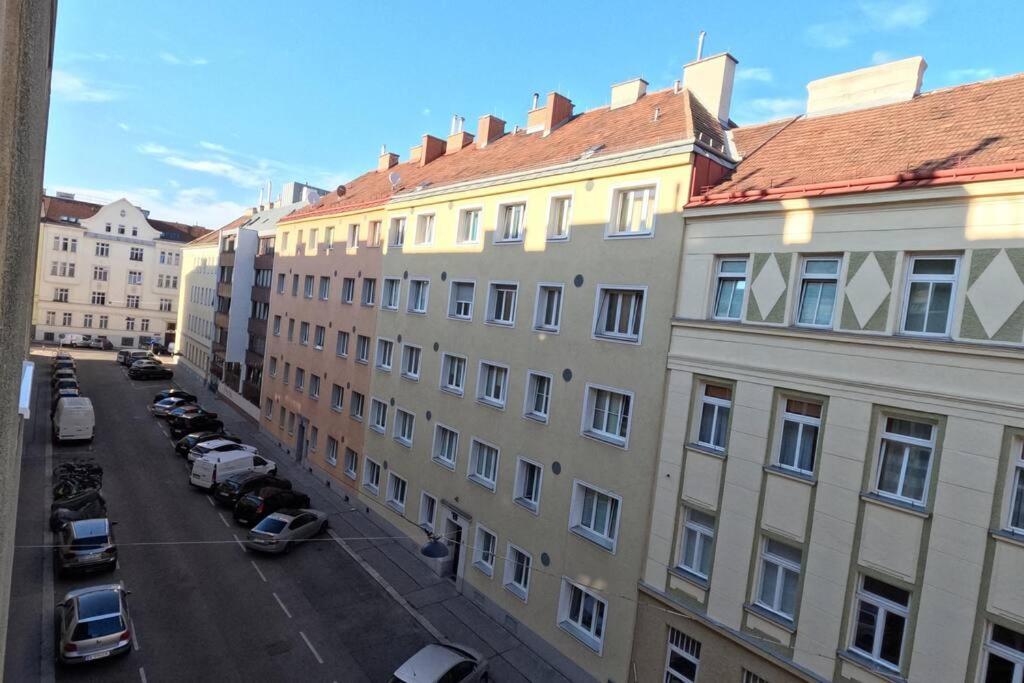 Vienna: Cozy 2-Room Apt. Εξωτερικό φωτογραφία