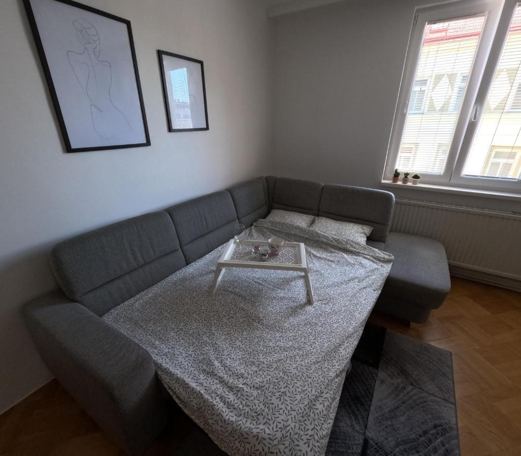 Vienna: Cozy 2-Room Apt. Εξωτερικό φωτογραφία
